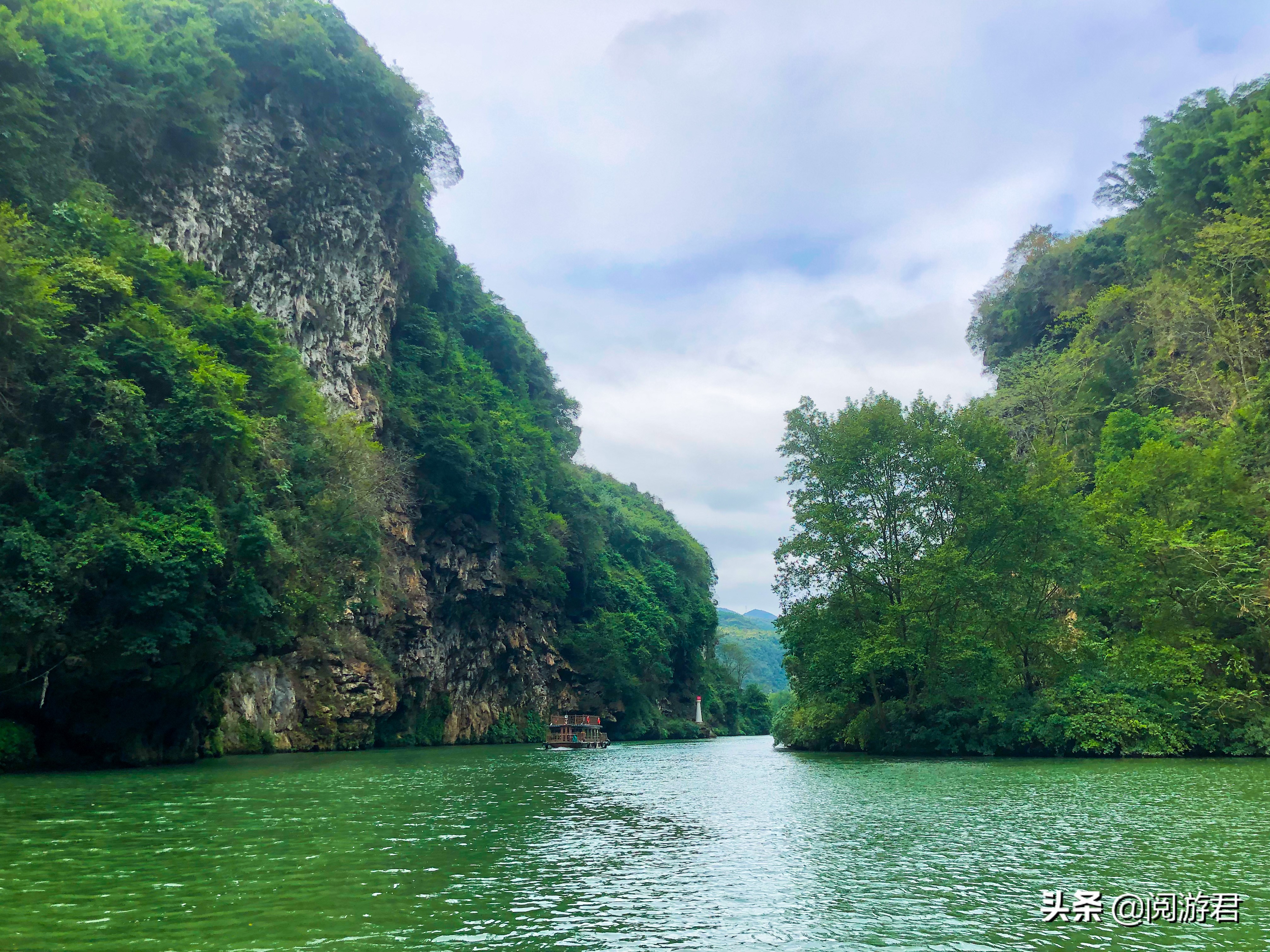 风景媲美九寨沟的地方,湟川三峡有什么神奇