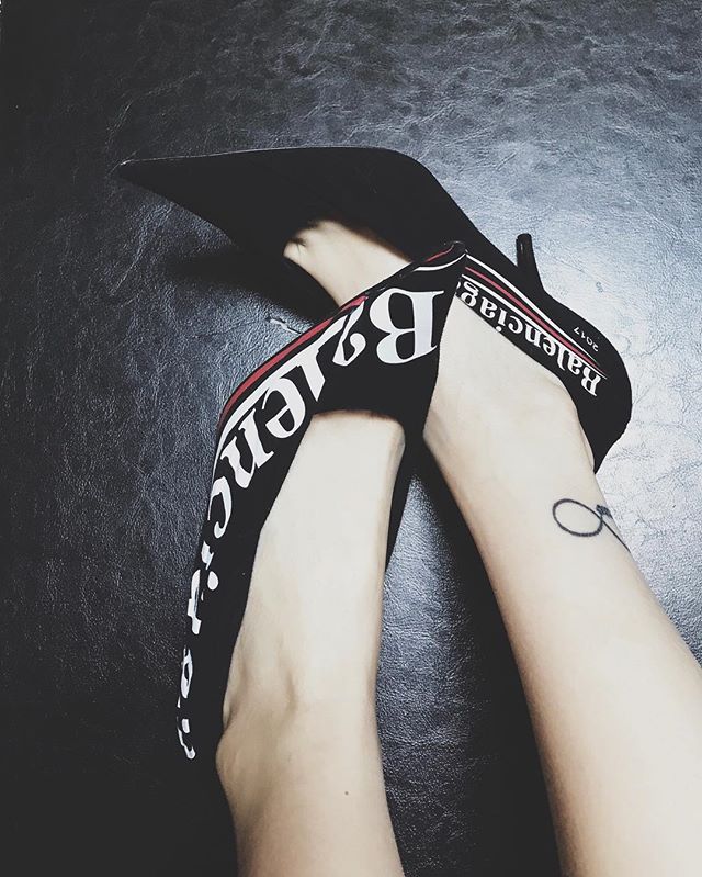 跟周扬青这样穿，打造甜酷女人味，难怪收服天王罗志祥，独得专宠