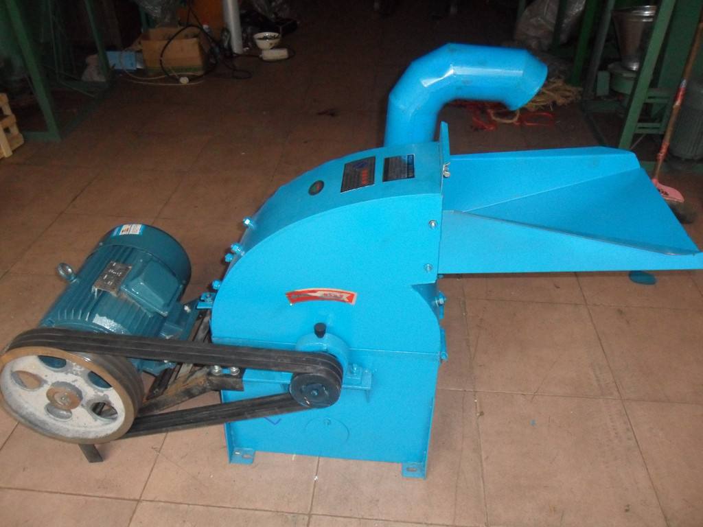 玉米秸秆粉碎机小型出售,玉米秸秆粉碎机批发