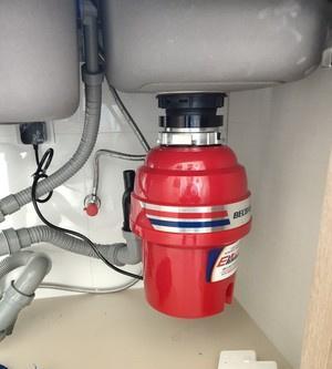 跟风装了厨余垃圾处理器，用了两次就后悔？这玩意到底有用吗