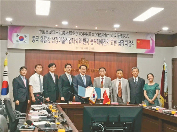 创新科技启迪学生梦想,创新引领助推学生成长成才