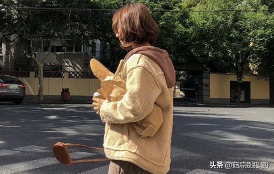 冬季棉服可以用肥皂洗吗,棉服能用洗衣机洗吗