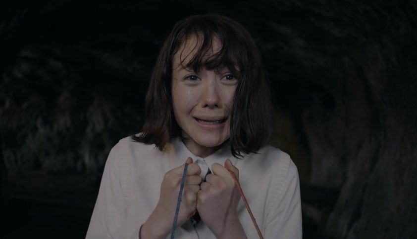 适合成年人观看的日本恐怖片,日本恐怖片满脸流血微笑的女鬼