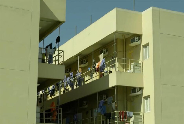 迪拜穷人住的房子,迪拜穷人住豪宅