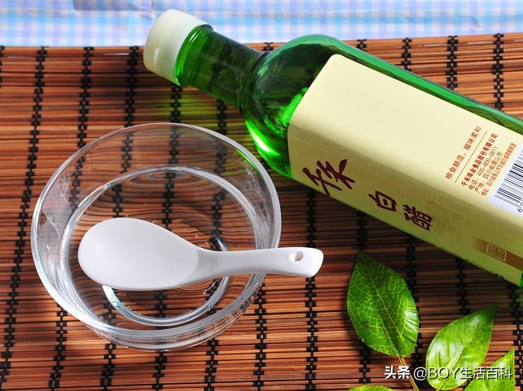 自己洗车有划痕怎么处理,洗车灰怎么去除小窍门