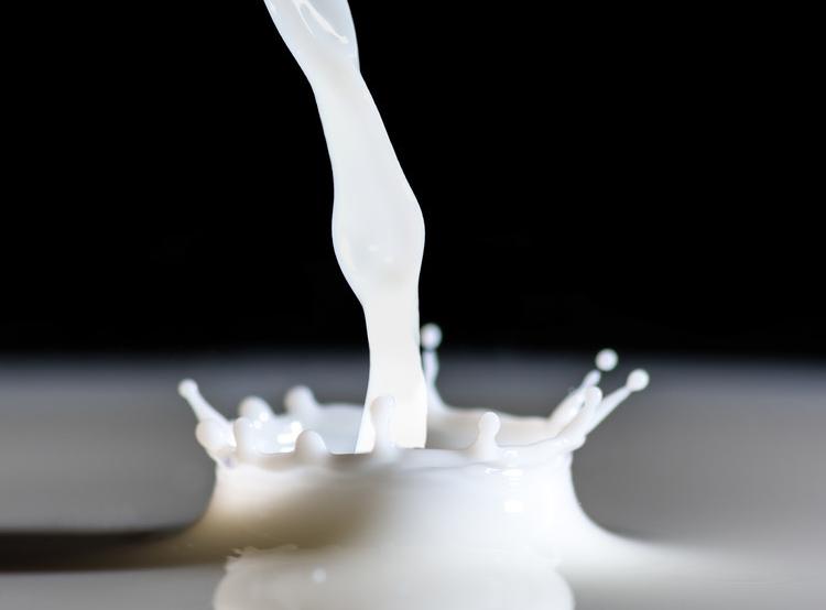 尿液颜色像茶褐色中医辨证,尿液颜色可以判断肾健康