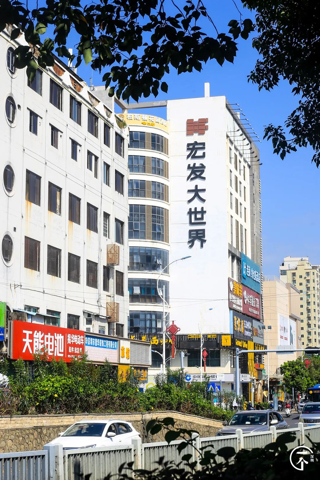 深圳“厂哥村”，女生可以百里挑一？