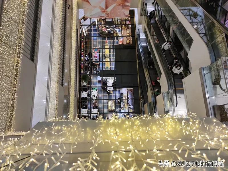 去北京买衣服去哪个商场,去北京想买奢侈品去奥莱还是免税