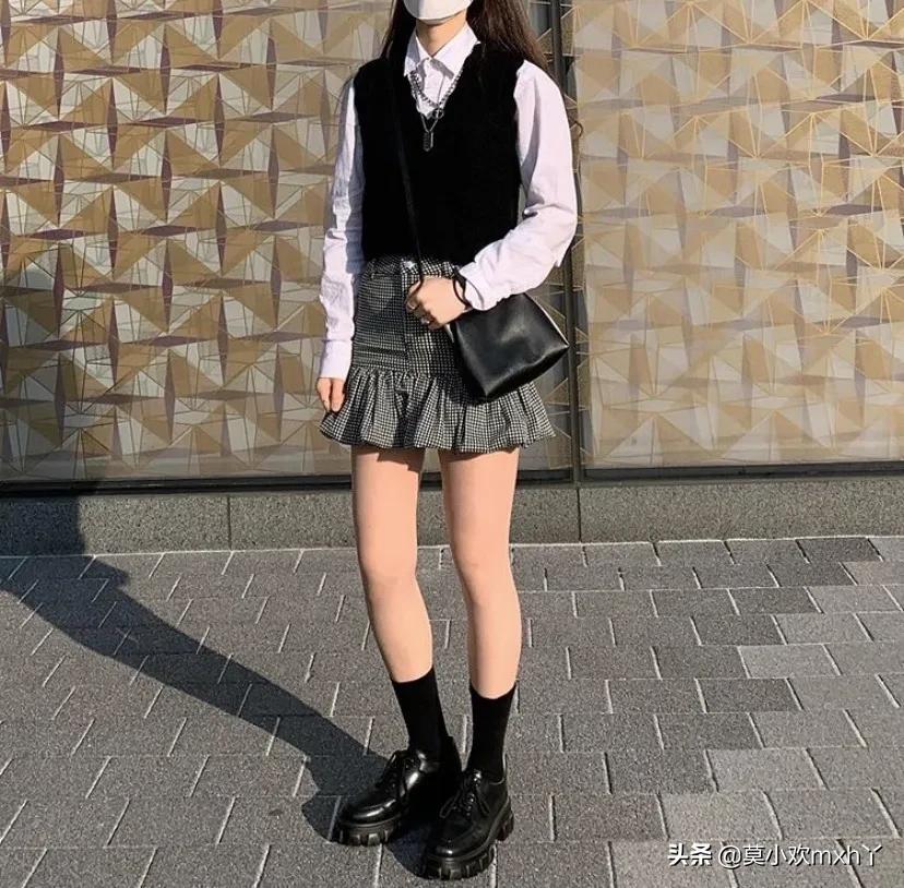 男生眼里的“清凉女孩”都是怎样的?各种短裤拯救35度下的潮人