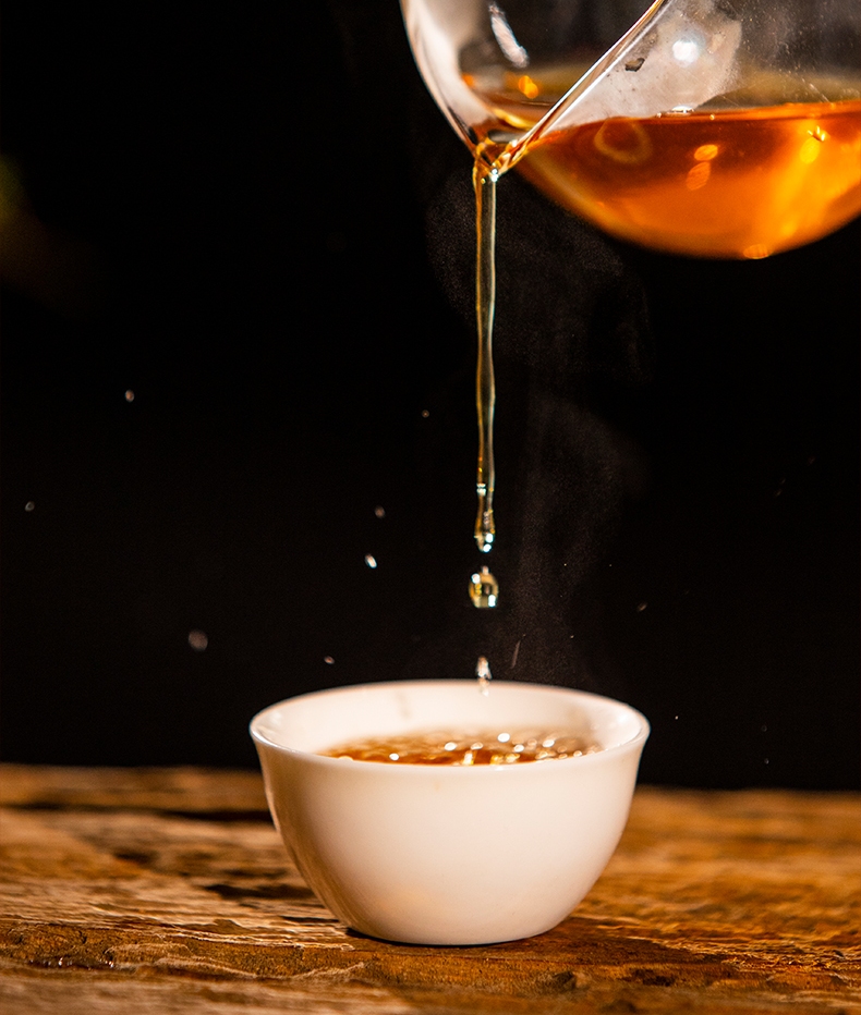 制作红茶时如何去除红茶的苦涩味,买的红茶如何去除苦涩感呢