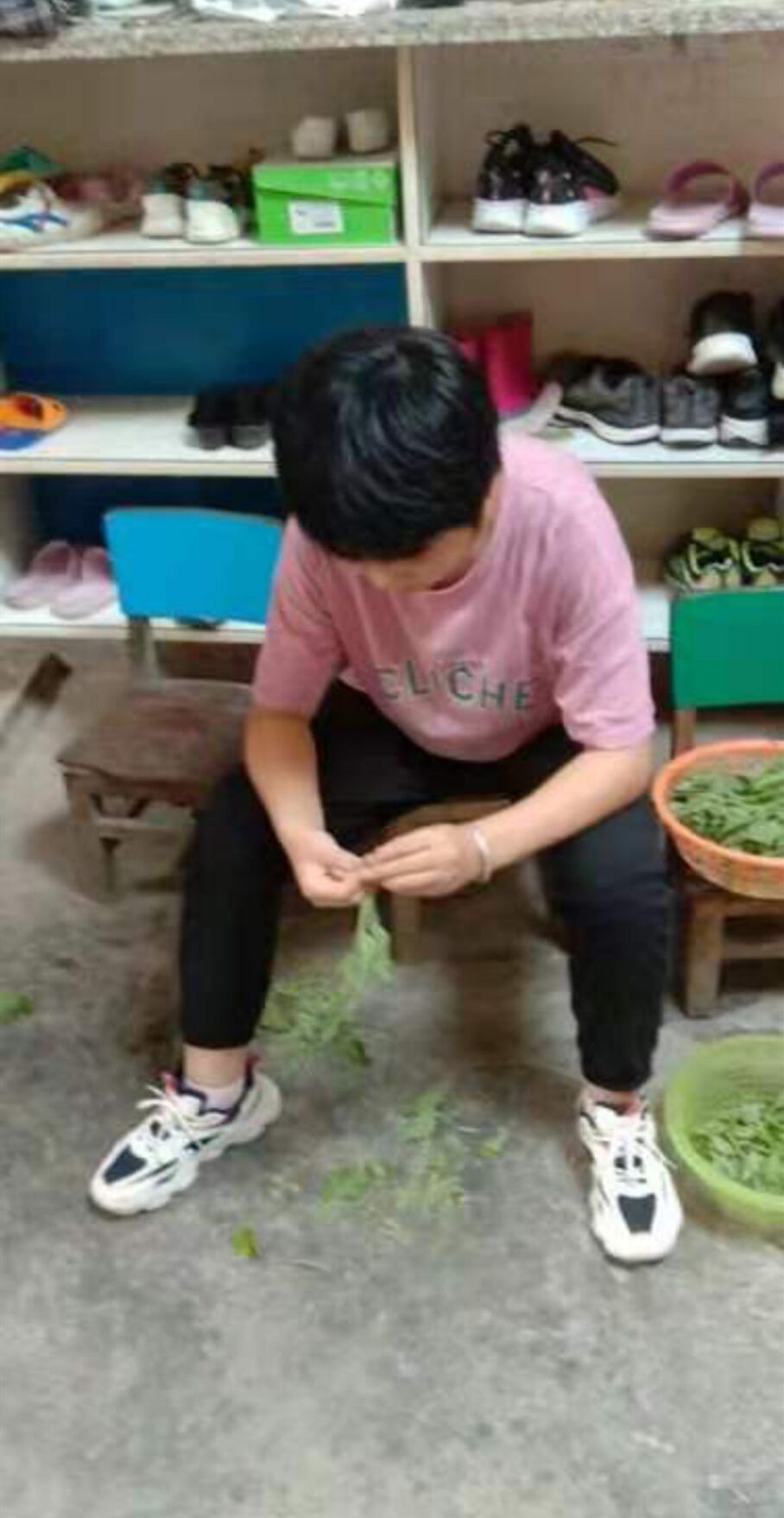 大渡口中学狠抓暑期劳动教育，落实“书记项目”