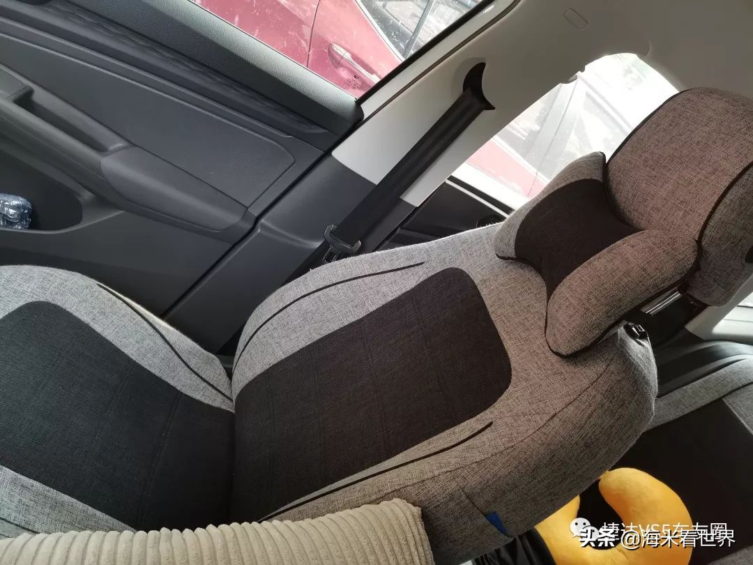 捷达vs5如何取下头枕安装座套,捷达vs5座套安装全部教程