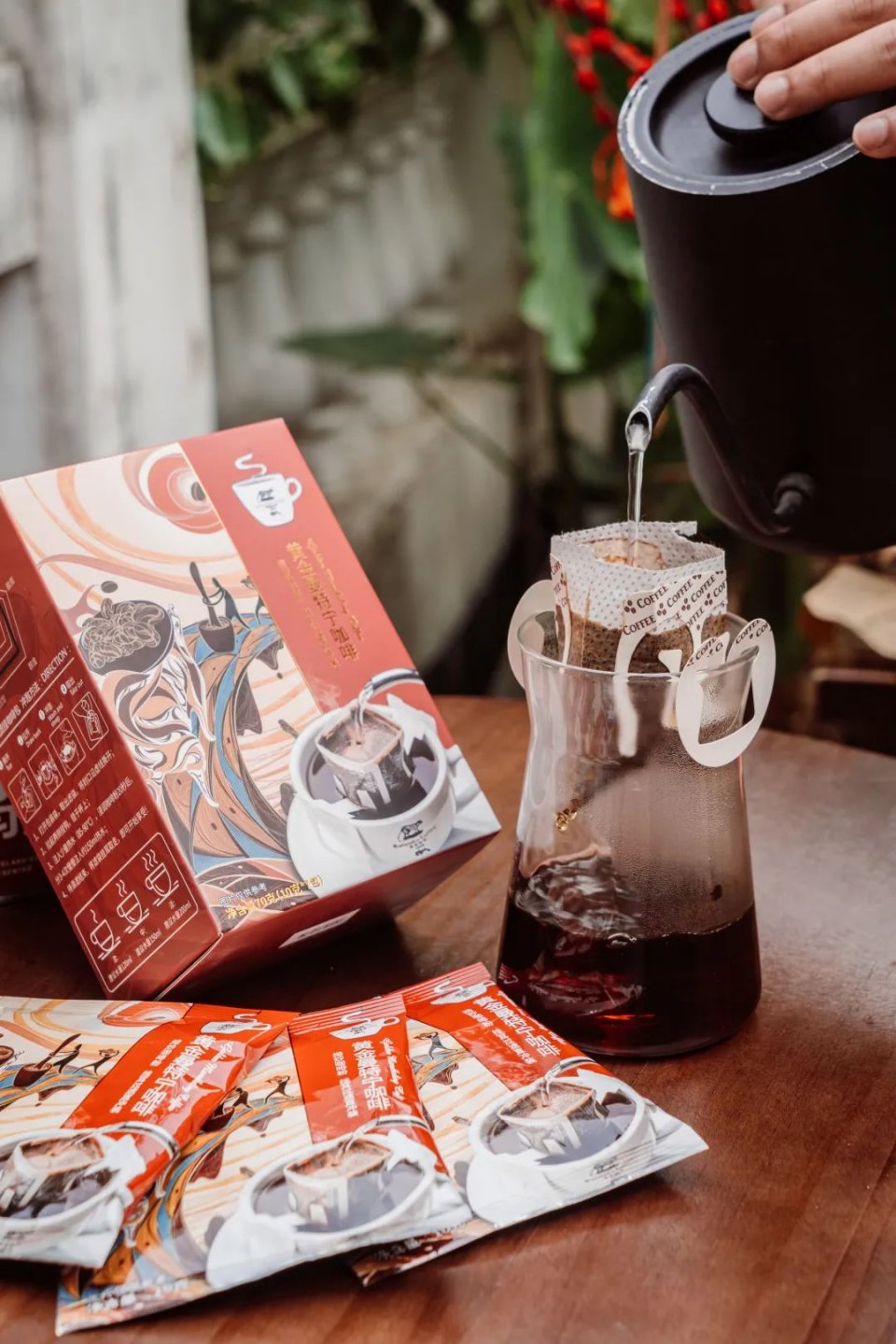 广州猫屎咖啡沙面1号店的咖啡师,沙面猫屎咖啡必打卡之地