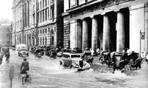 泪崩!1年1张,百年上海,老底子上海人都看哭了!