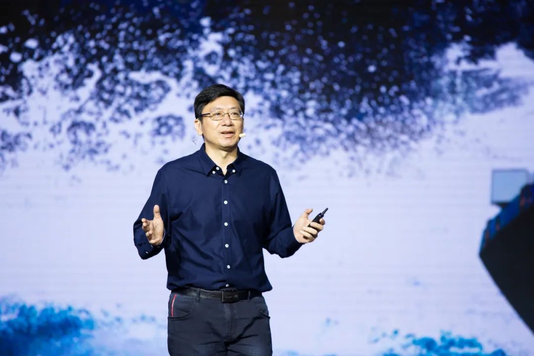 机器人类知识,机器是否具有人类的意识