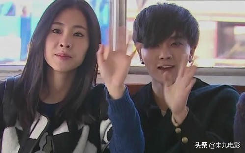 华晨宇植发照片是真的吗,华晨宇植发之前的照片长什么样子