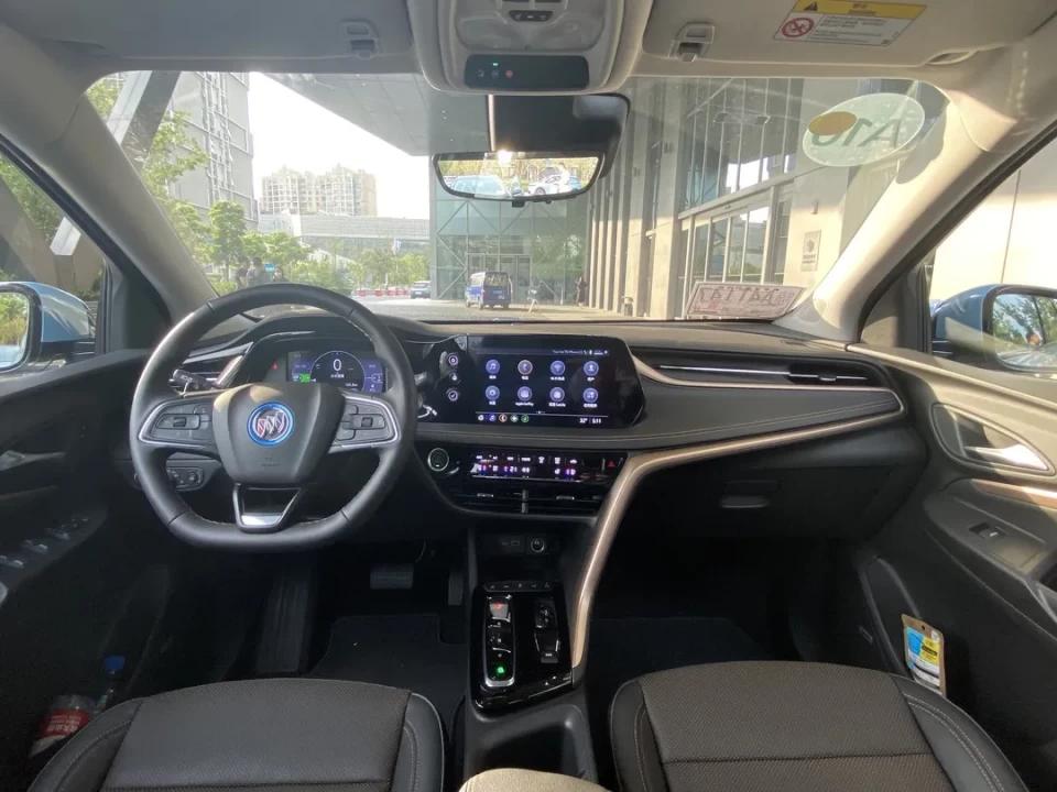 实测别克微蓝7:动力强过2.0T,续航不虚标