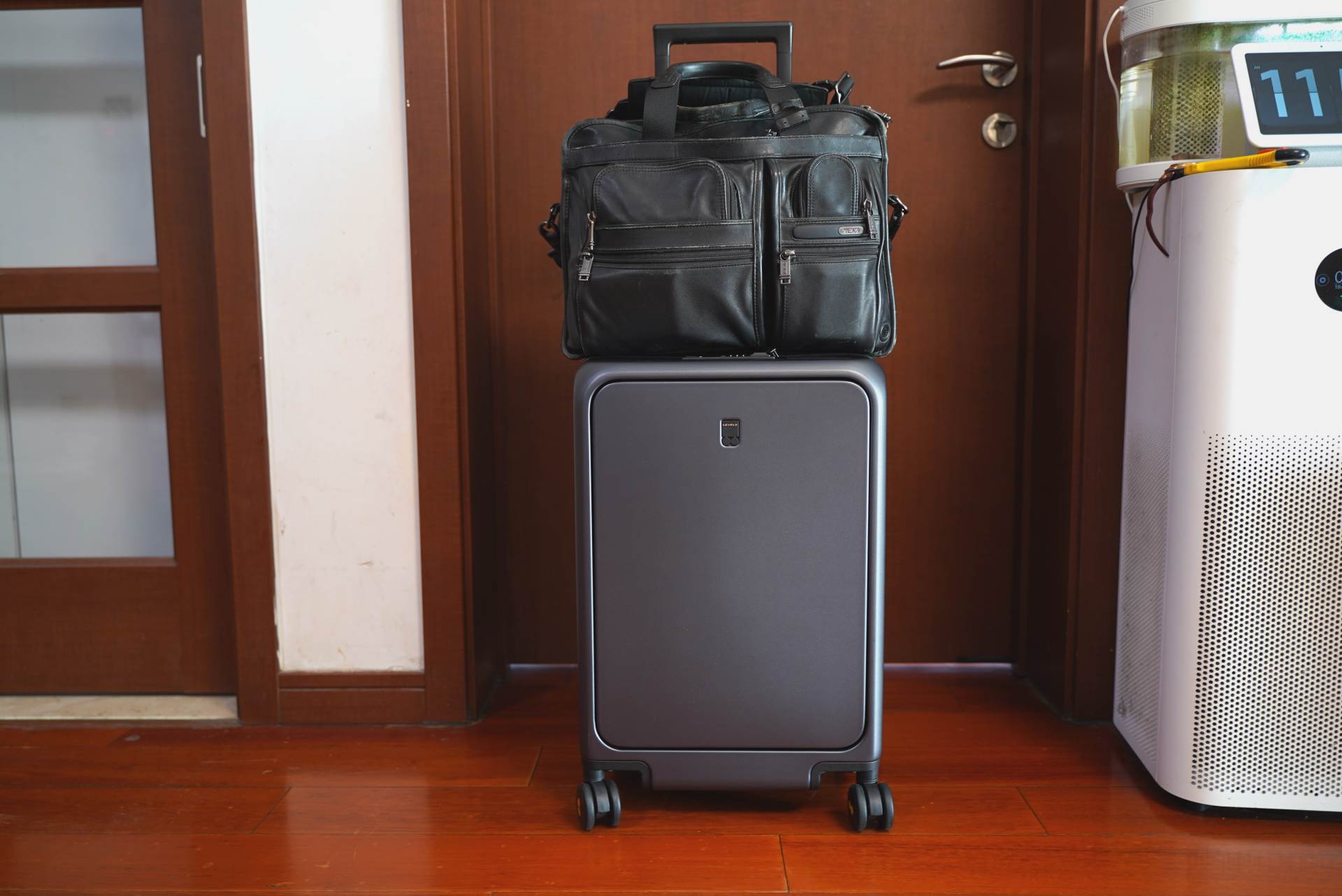 地平线8号登机箱值不值得买,地平线8号行李箱测评全部视频