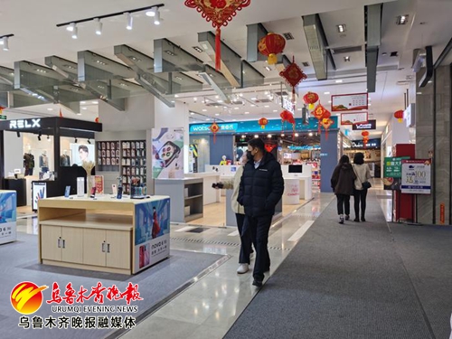 从商圈恢复营业感受乌鲁木齐城市活力