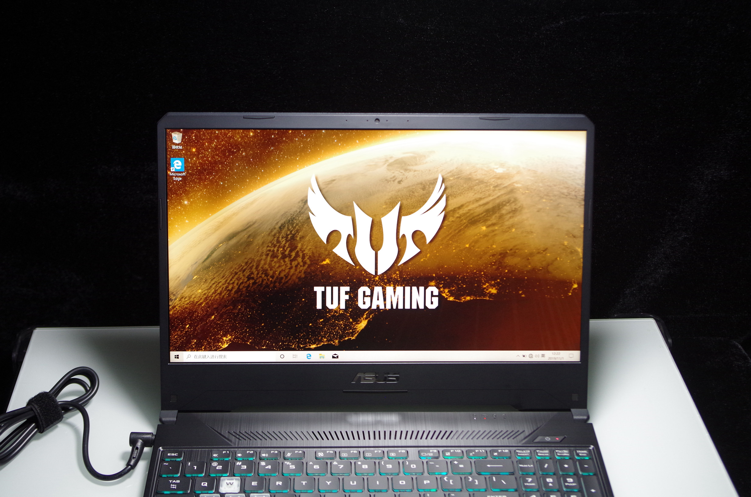 华硕飞行堡垒7怎么进入bios,华硕飞行堡垒7能加装机械硬盘吗