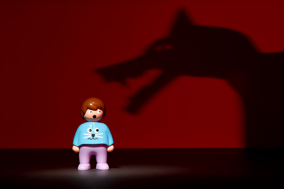 【燕之有理】强奸与强制猥亵的区别