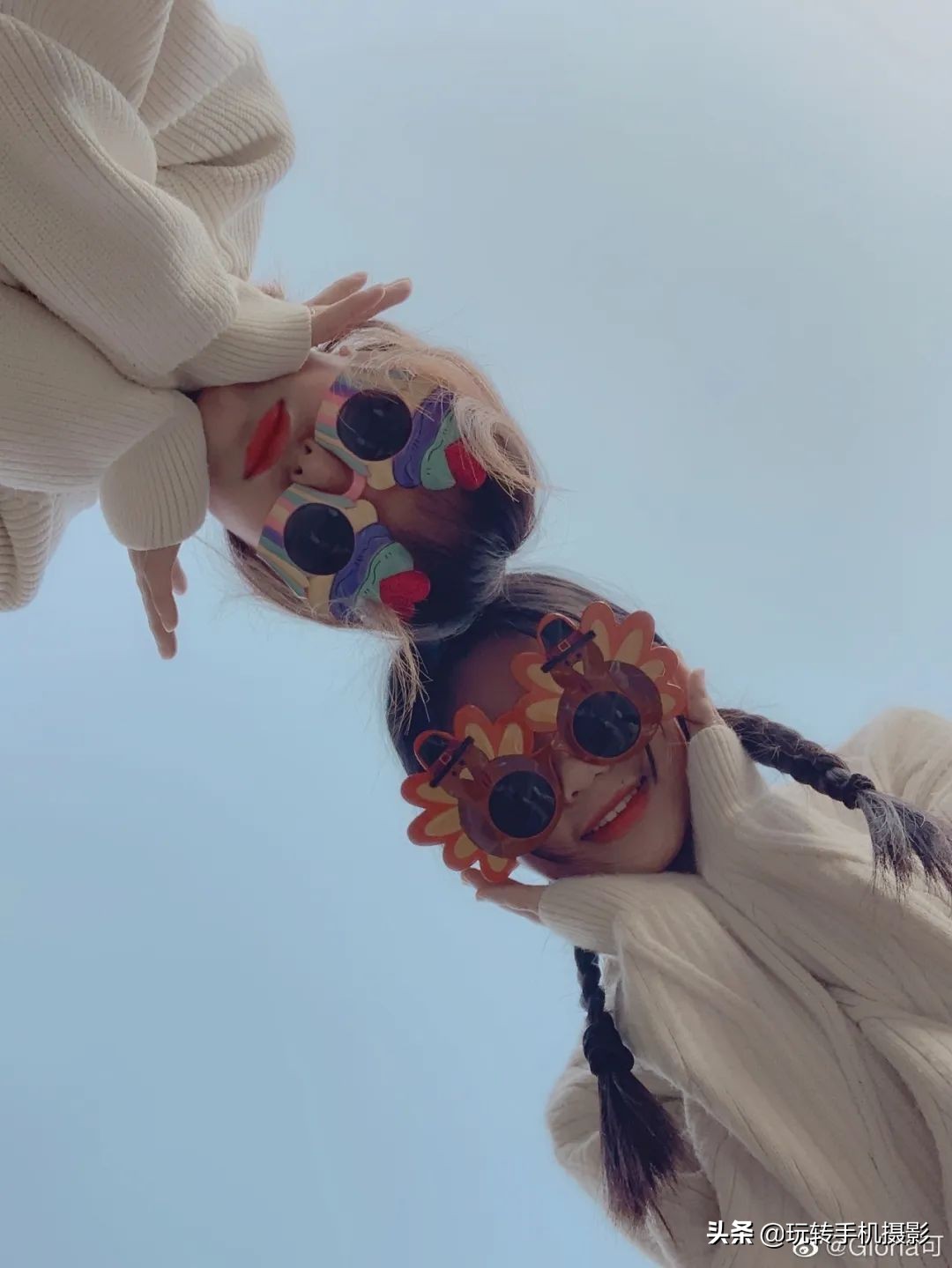 室内泳池闺蜜拍照姿势,多个闺蜜拍照姿势大全