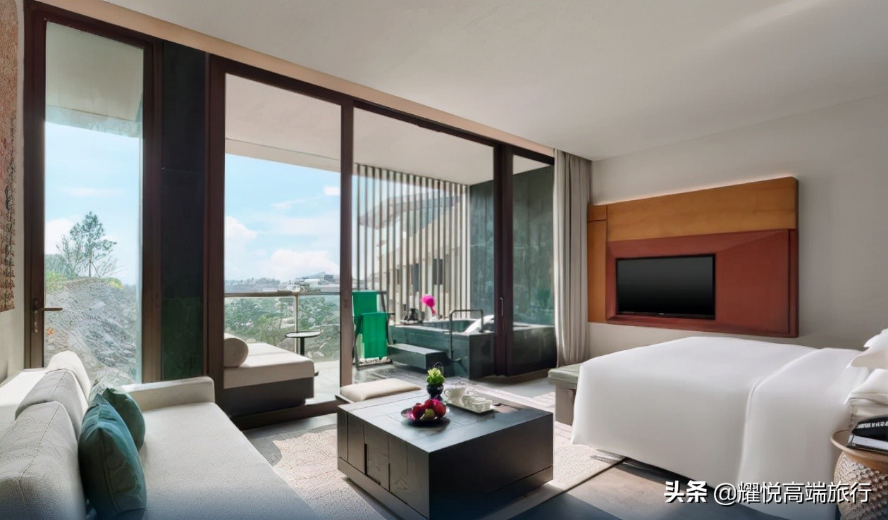 深秋温泉哪里最好,深秋泡温泉好处