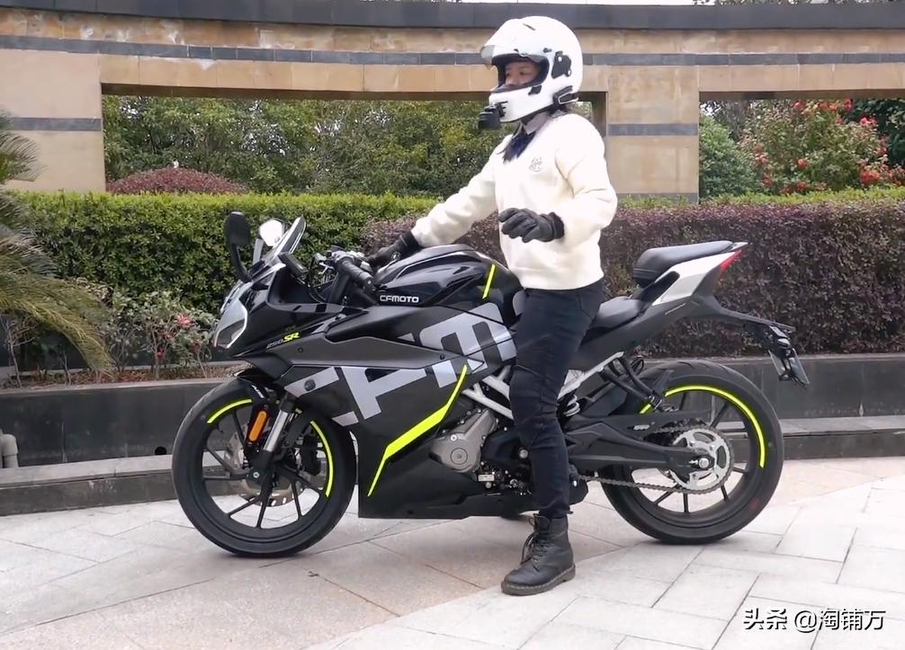 西安网红春风250女骑士,网红春风250sr