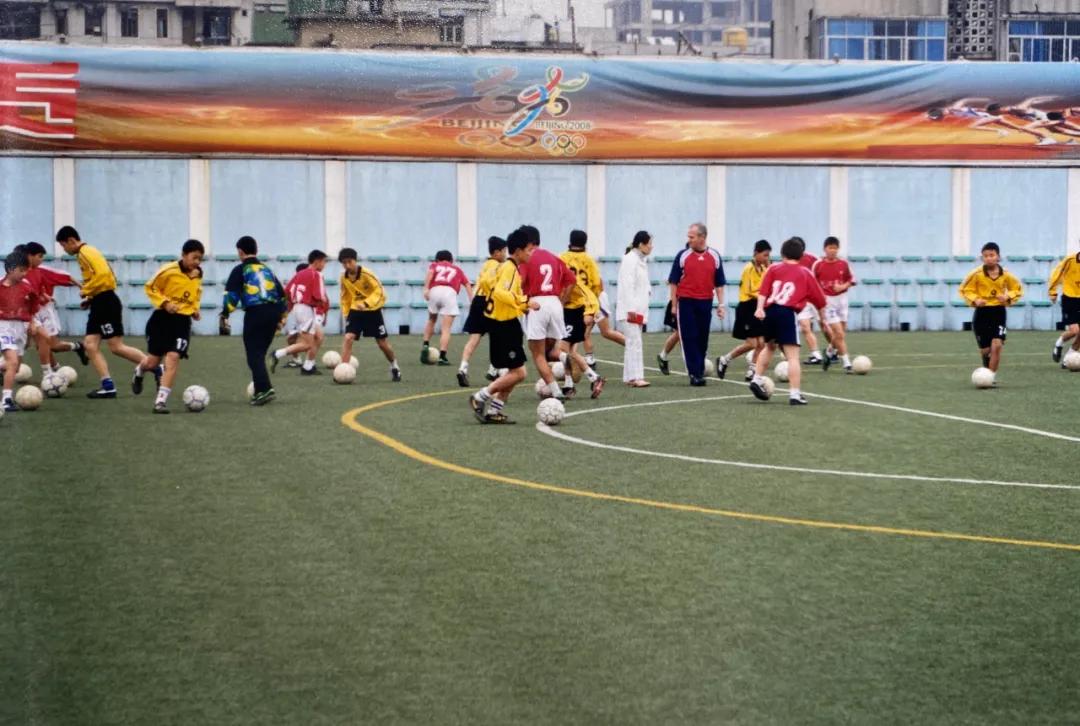 成都德瑞足球培训中心,成都国家青少年足球培训基地