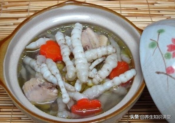 春天吃的野菜是不是都对肝有好处,春天吃得多对身体有好处吗