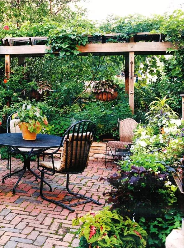 最简单的庭院地面铺装方法,庭院铺装最省钱的方法