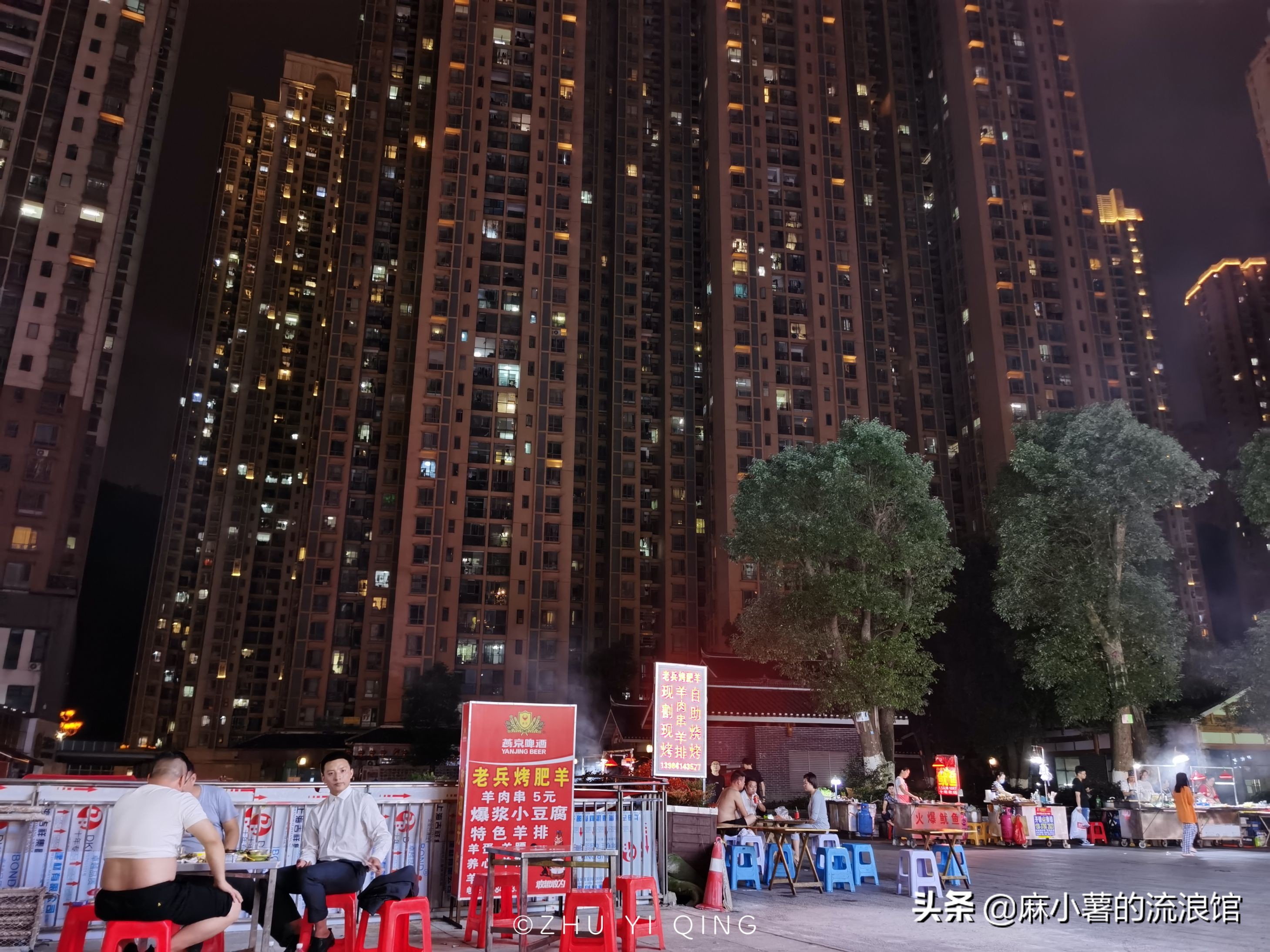 贵州有一座亚洲最大小区，里面住着50万人，高楼密集程度堪比香港