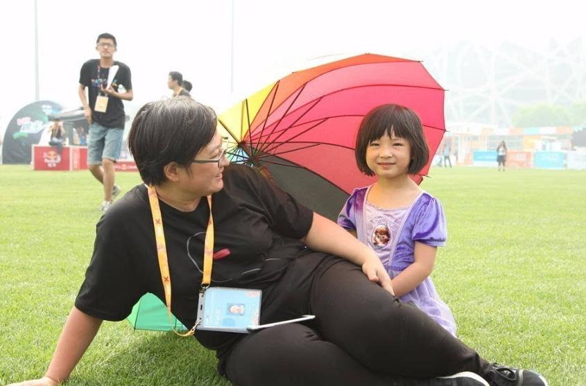 “转账爸爸”走红,隔着屏幕都感觉到了宠爱,网友:跪求同款爸爸