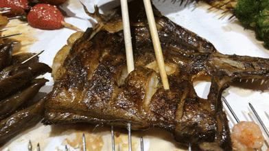 一天营业9小时左右的实体店,一天只营业2个小时的火锅店