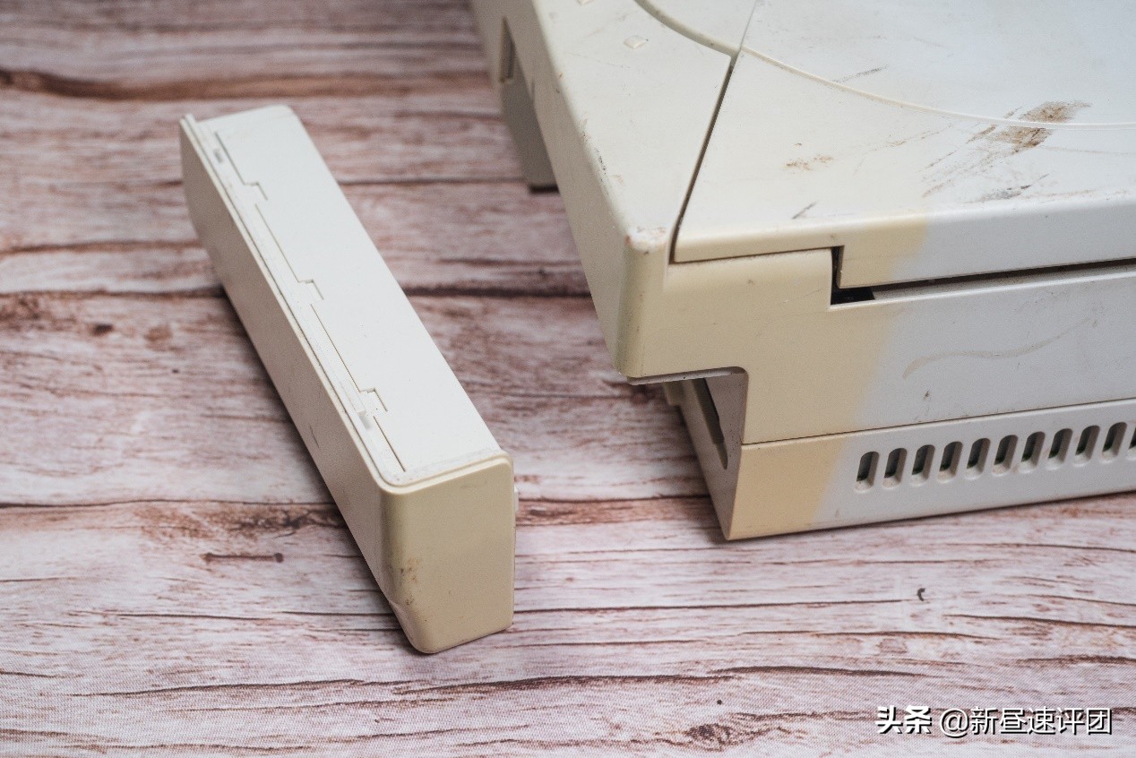 翻新修复DreamCast游戏机：好端端的产品，差点让公司倒闭