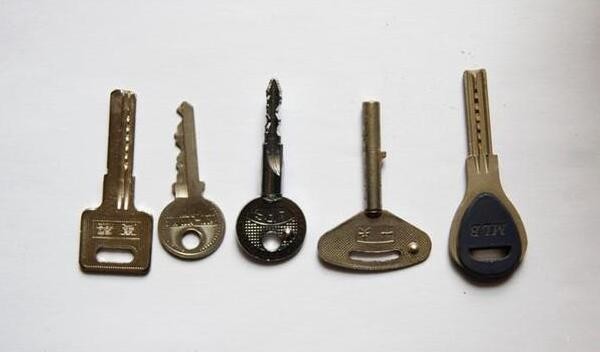 智能锁锁芯有多大规格,智能锁行业品牌档次分析