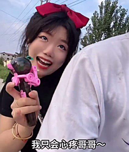 假面骑士玲花生气片段,假面骑士发火打怪物