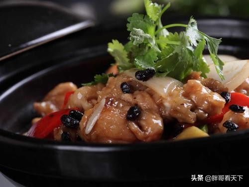 豆豉米椒蒸鳕鱼做法,将麻辣进行到底饭店