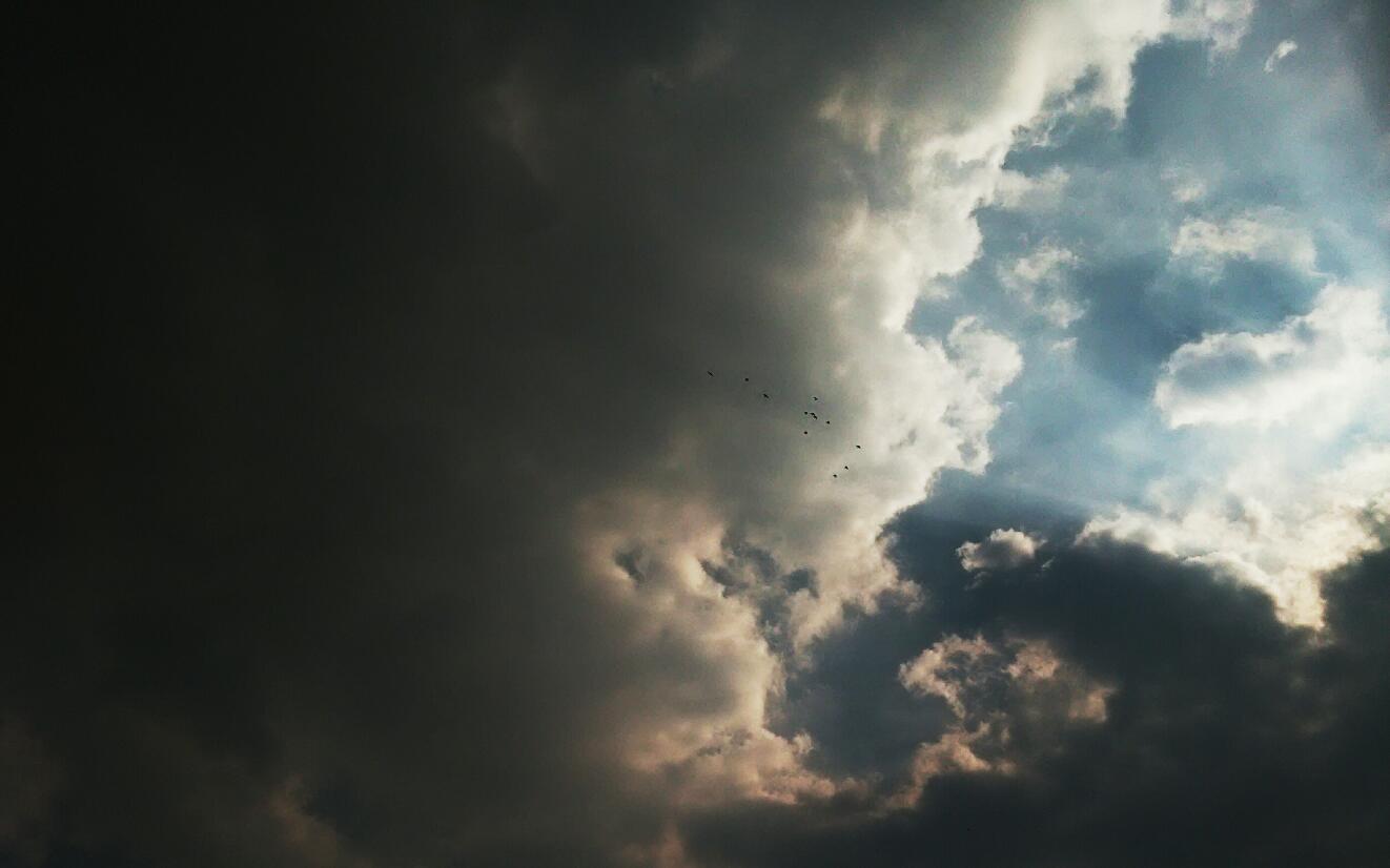 美国发现不明飞行物真的存在吗,美国解密不明飞行物现象