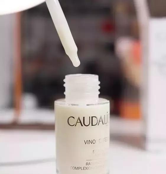 黄皮必备显白口红,黄皮必染显白发色不用漂