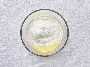 一碗糯米粉一个芒果,一碗糯米粉一个紫薯