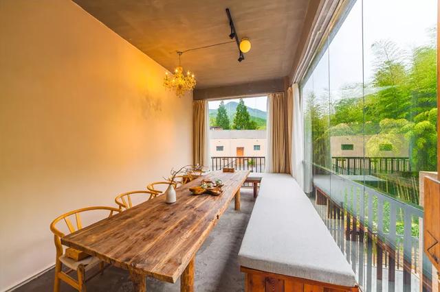 莫干山幽静住宿,莫干山恒温泳池度假酒店