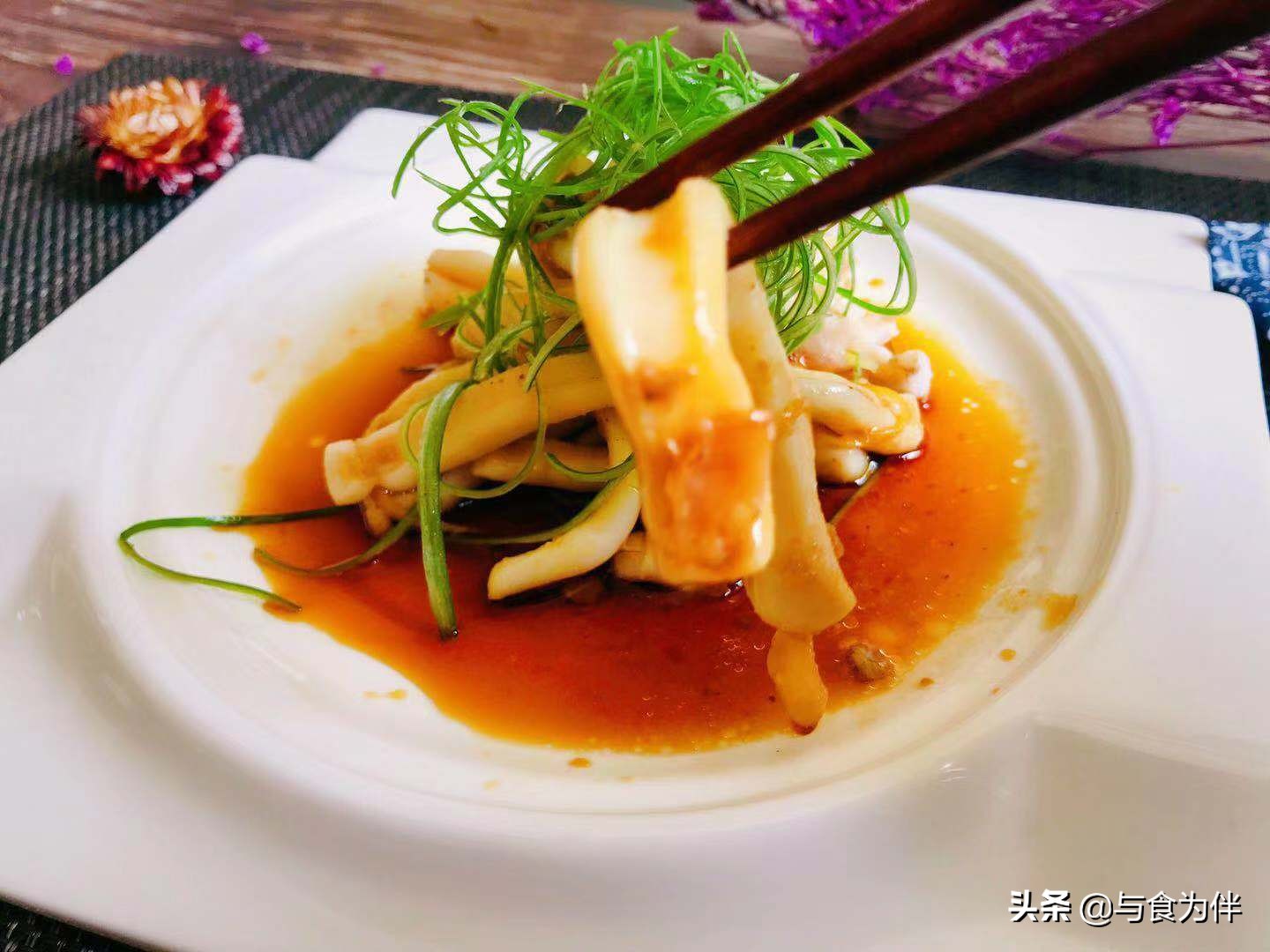 鱿鱼不油炸怎么做好吃,鱿鱼不煎不用炸鲜香肉嫩无腥味