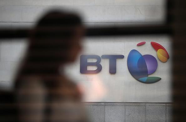 外国专家称英国电信虽很热门，但股价却萎靡不振，董事会太过自满