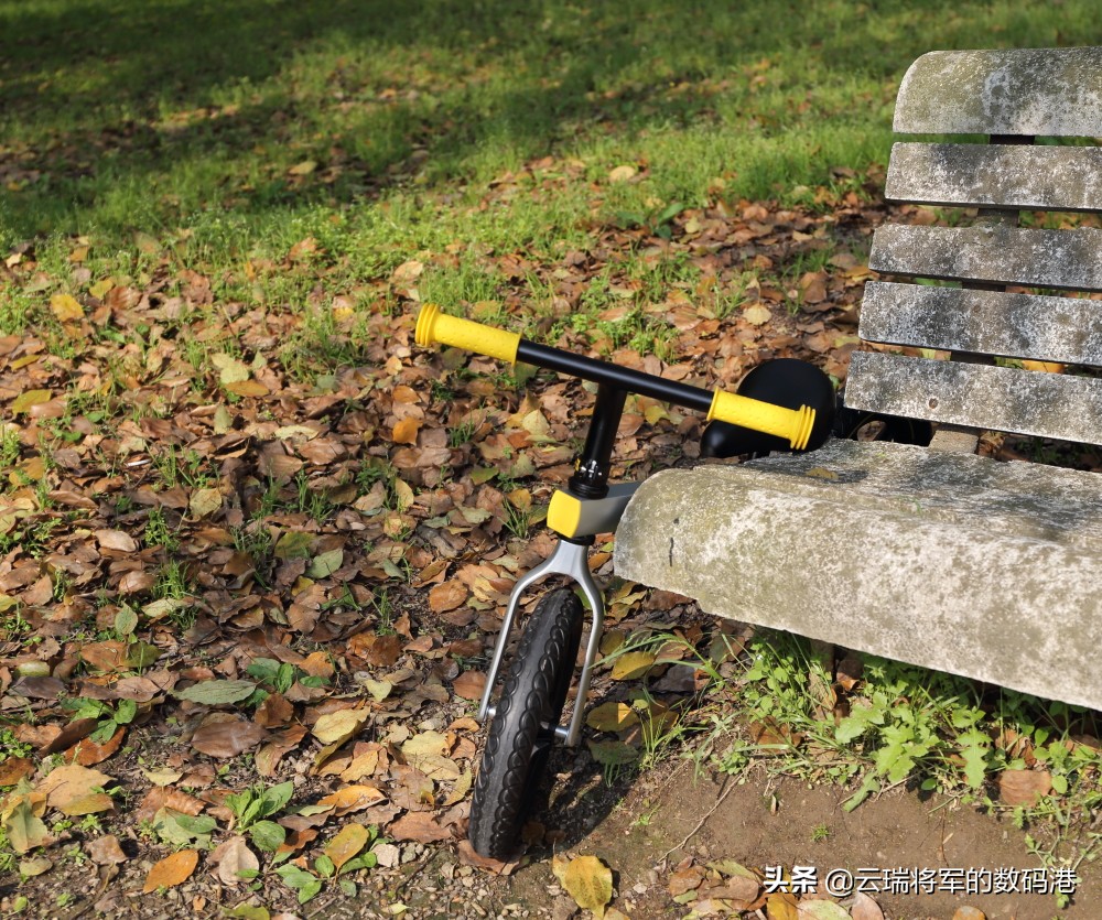 儿童1-3岁滑步车测评,宝宝平衡滑步车训练