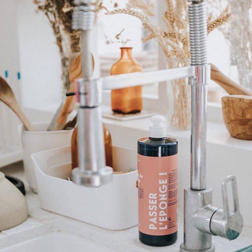 罗意威闻着像飘柔的香水,罗意威是沙龙香吗