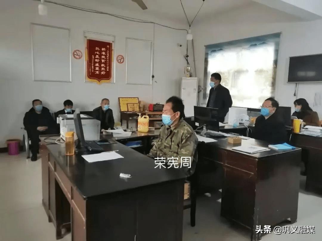 巩义市优秀*产党共**员荣宪周：灾难面前不退缩