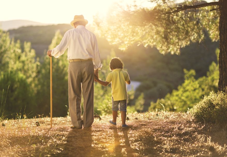 心理学怎么解释对小孩的恶意,心理学解释孩子的自卑