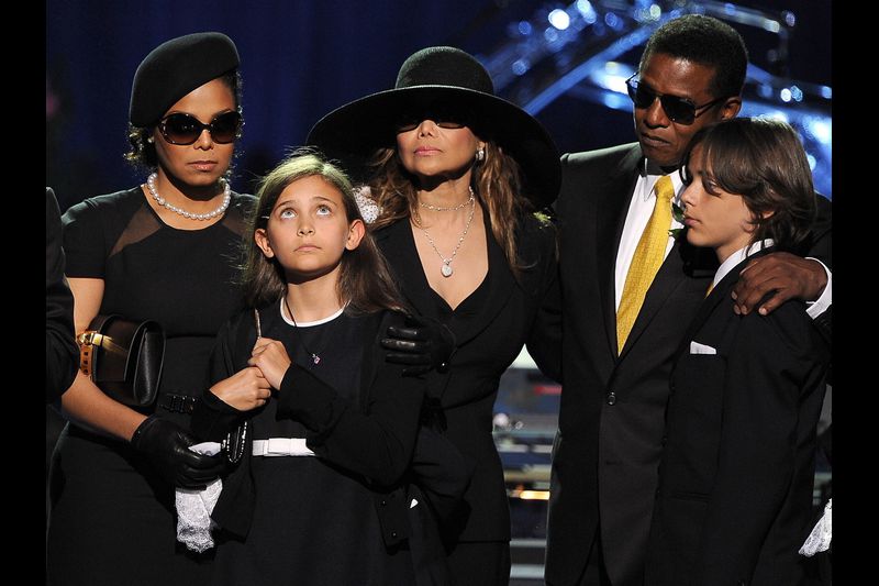 音乐之神迈克尔杰克逊,迈克尔杰克逊动感摇滚英文歌曲