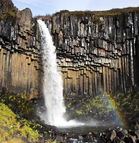 七星岩自然奇观图片,玄武岩奇景